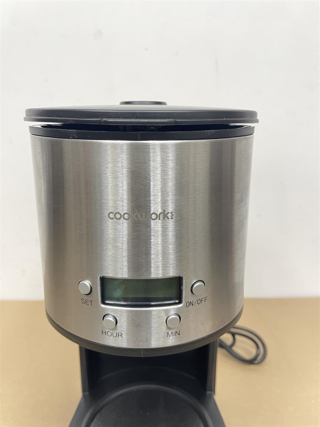 Cookworks Stainless Steel Coffee Maker Thermostatic hotplate for even heat distribution