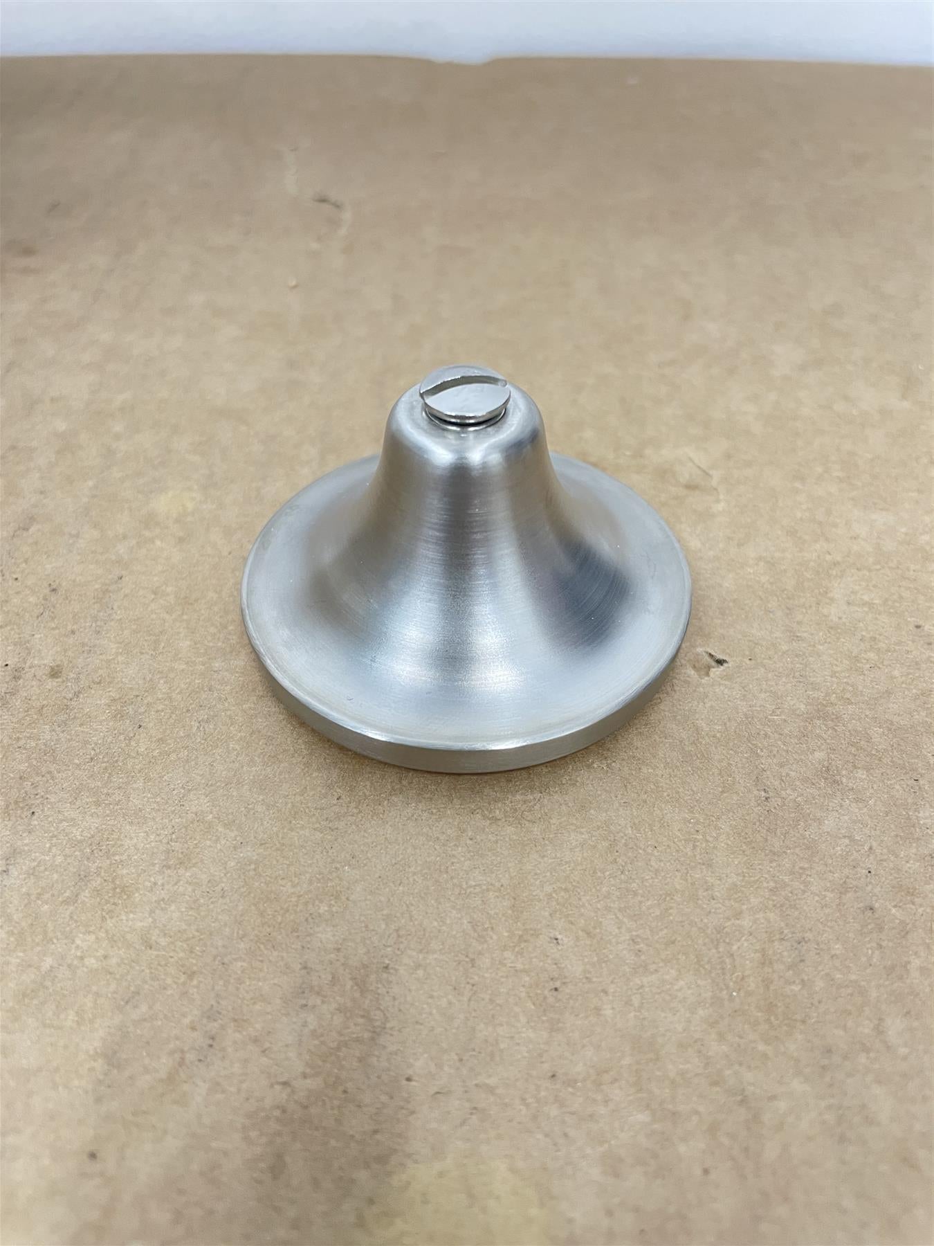 Habitat 4.70 Litre Cast Iron Oval Casserole Dish Easy cook, Easy serve - Cream