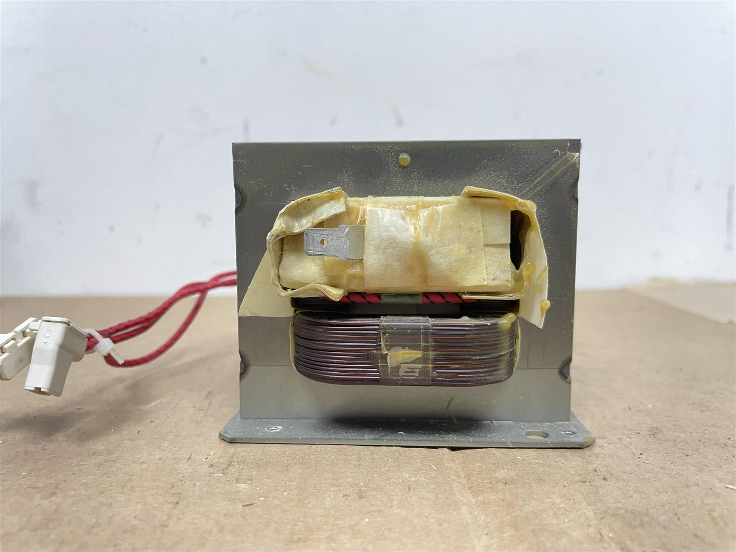 Microwave High Voltage Transformer GAL-700E-4 75244XD-1 230-240V