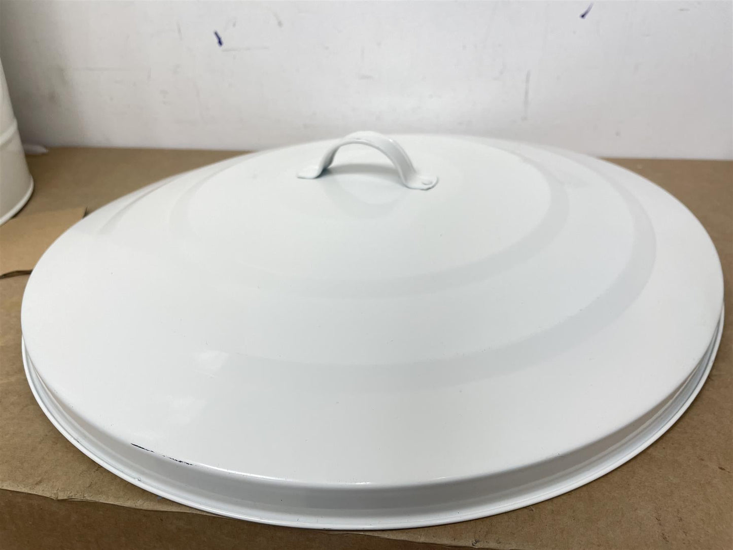 Habitat 49 Litre Trash Can Waste Bin Lift top Removable lid Nifty Handles-Cream