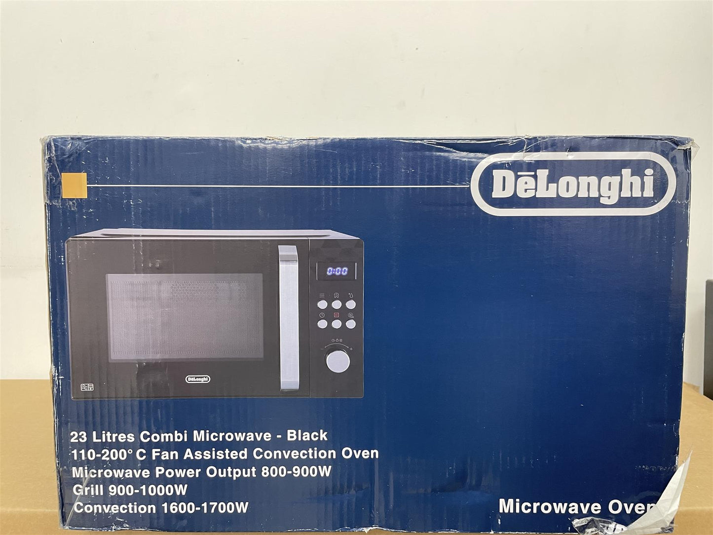 De'Longhi Brillante 23L 900W Combination Microwave - Black microwave with grill