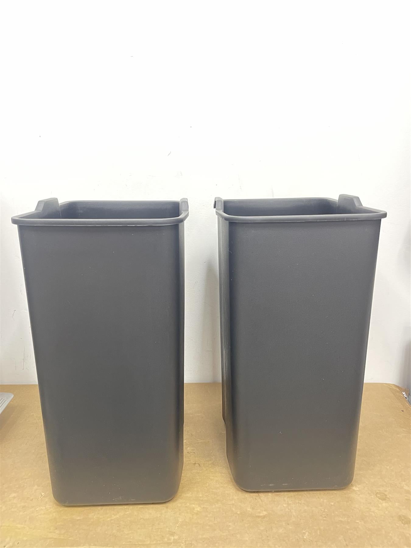Habitat 40 Litre Twin Compartment foot pedals Bin for household waste - Silver