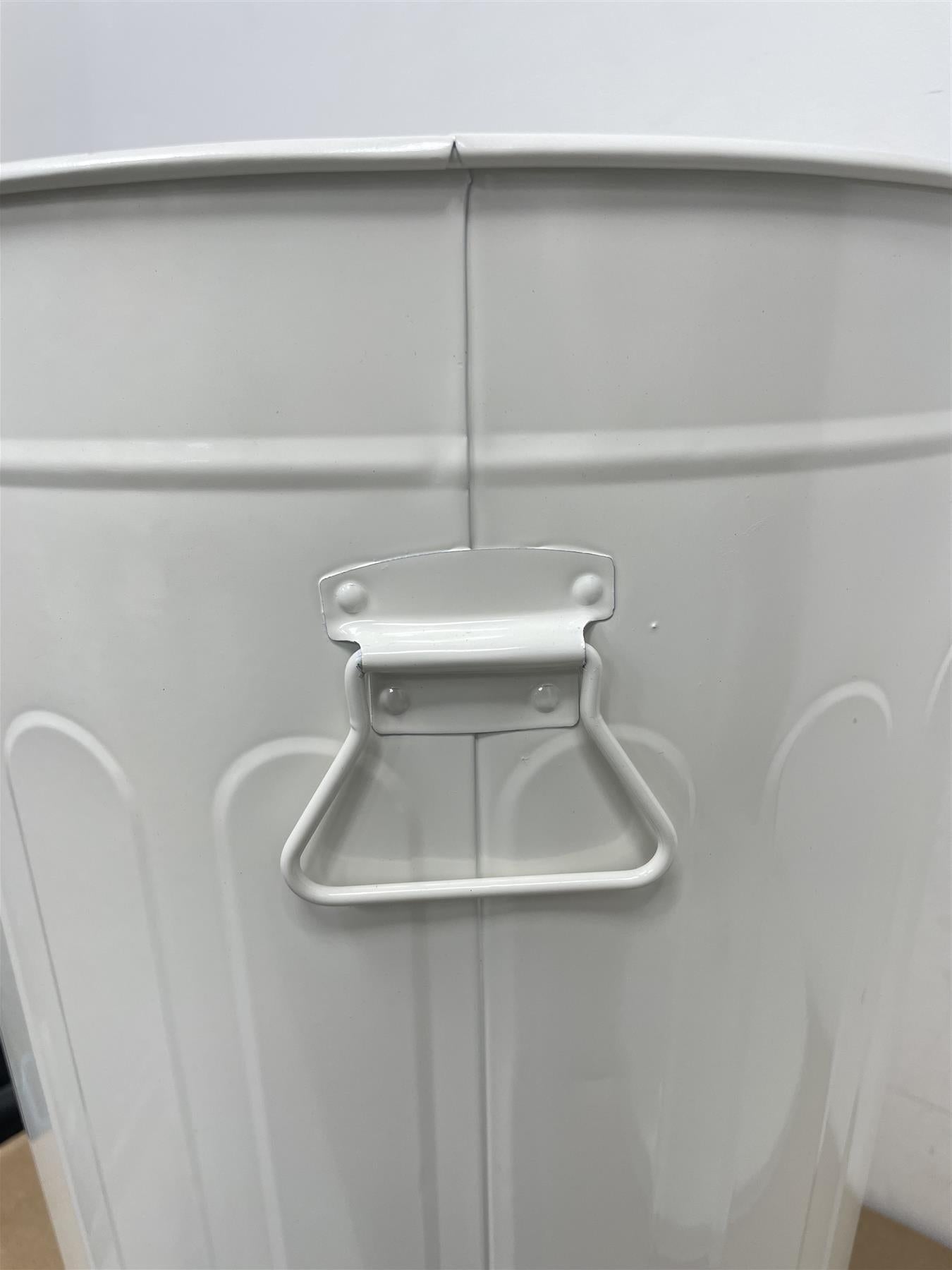 Habitat 49 Litre Trash Can Waste Bin Lift top Removable lid Nifty Handles-Cream