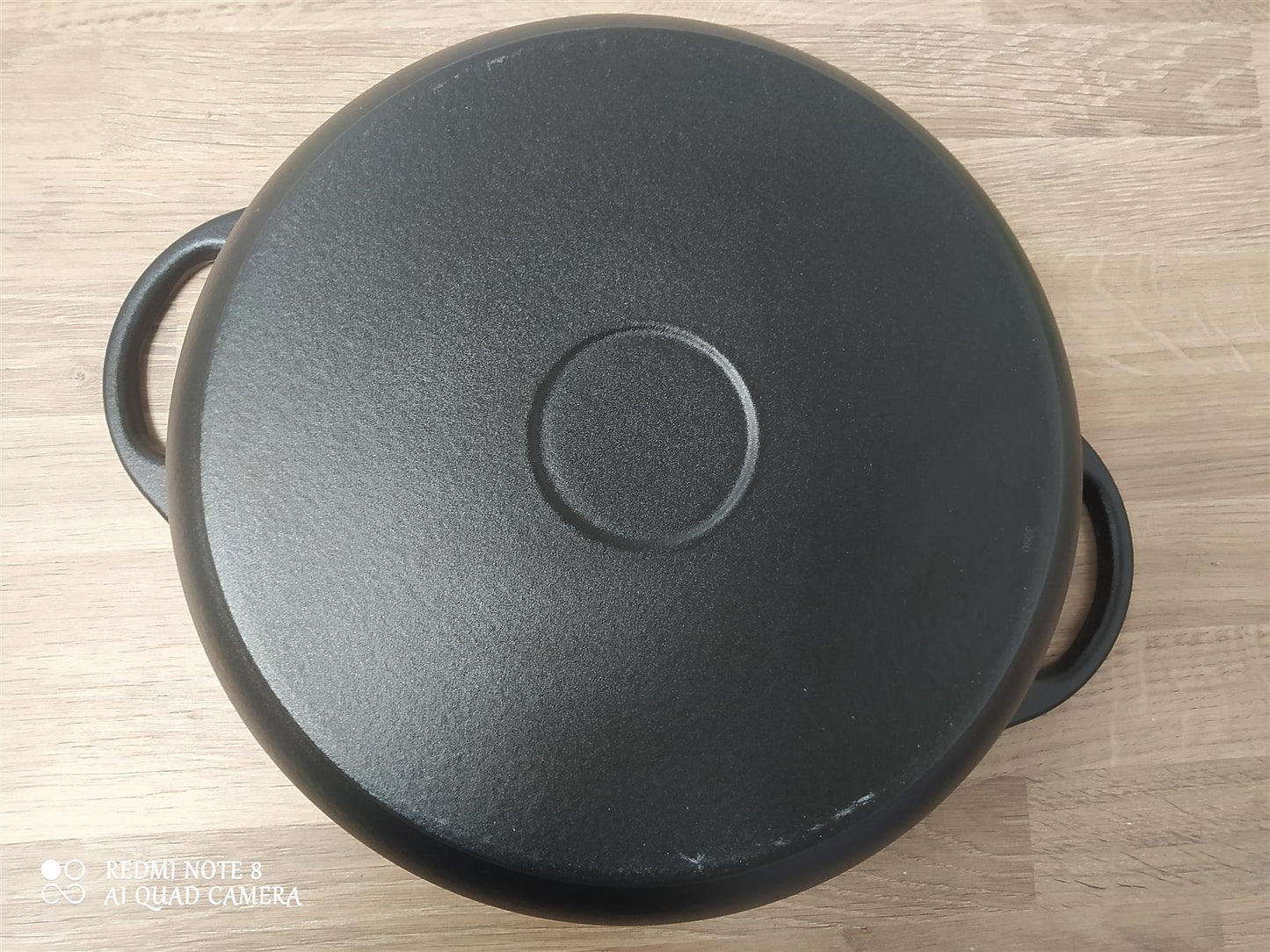 Habitat Cast Iron Casserole Dish 4 Litre Round Shallow Black with Lid all hobs