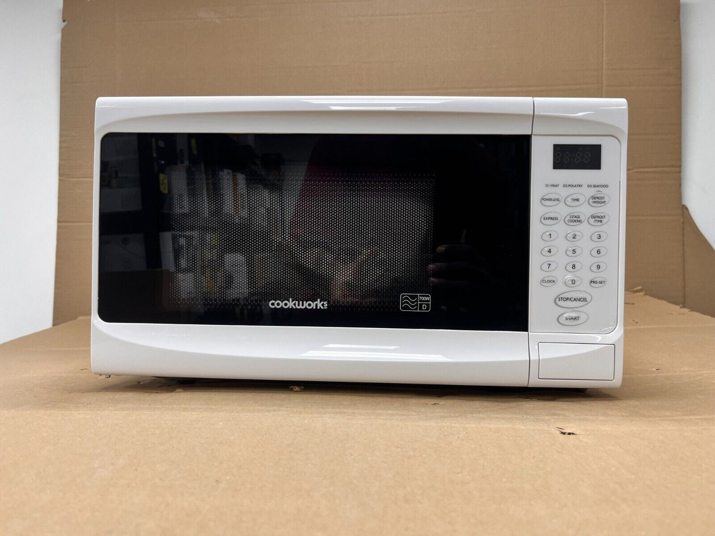 Cookworks Microwave OVEN EM7 700W Standard KITCHEN FOOD REHEAT DEFROST WHITE